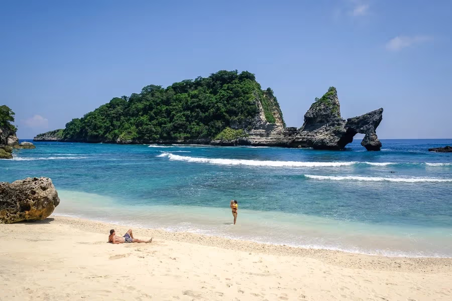 Atuh Beach panorama